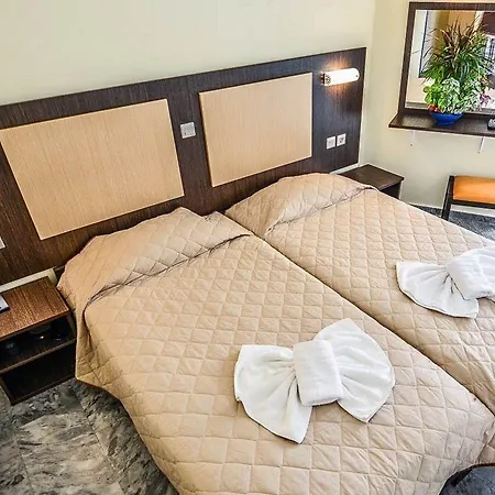 Amalia (adults Only) Hotell 3*