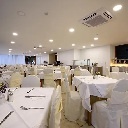 Amalia (adults Only) 酒店 达西亚